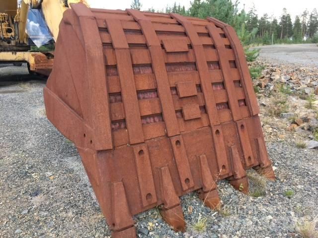 Komatsu PC 1000-1 Bandgrävare