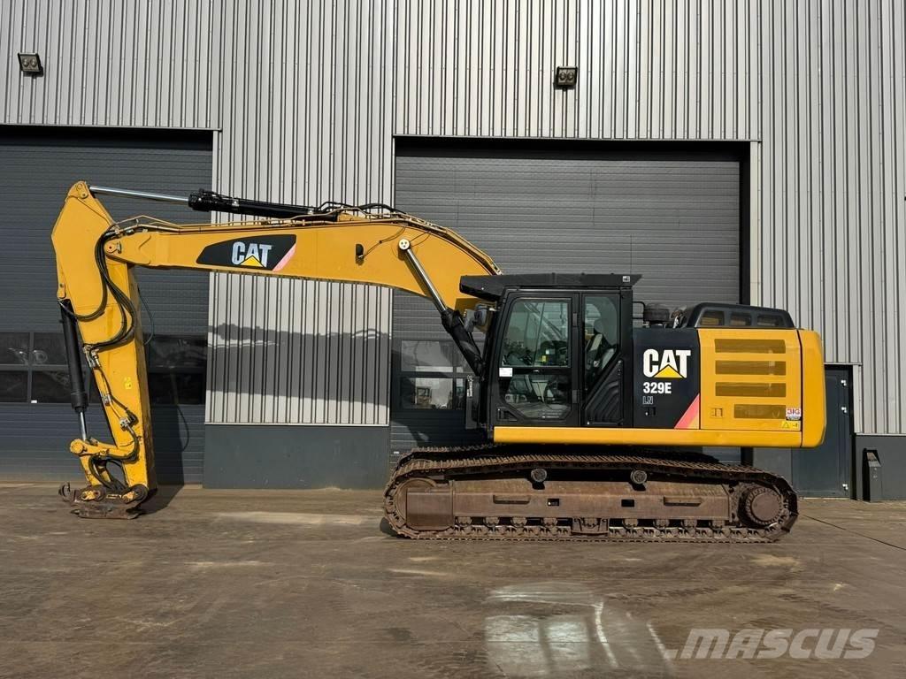 CAT 329ELN Bandgrävare