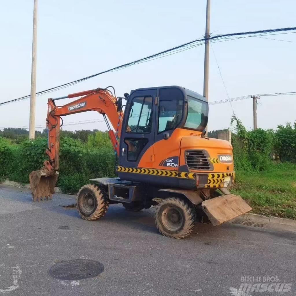 Doosan DX60W Hjulgrävare