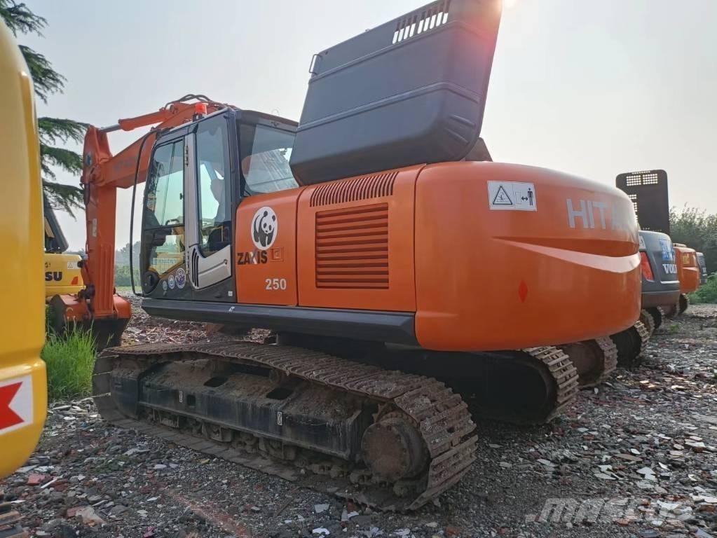 Hitachi ZX 250 LC Bandgrävare