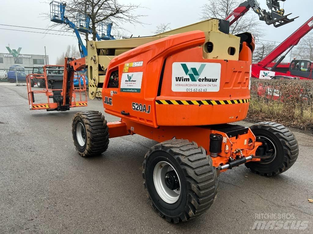 JLG 520 AJ Bomliftar