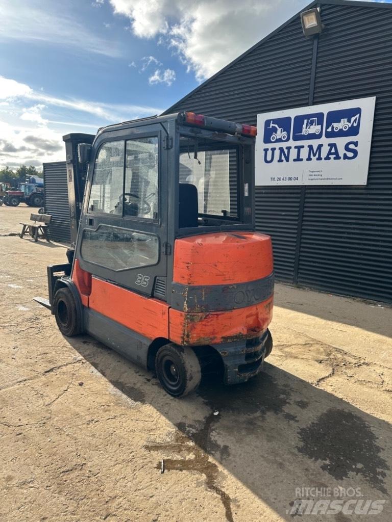 Toyota FBT35 Elmotviktstruckar