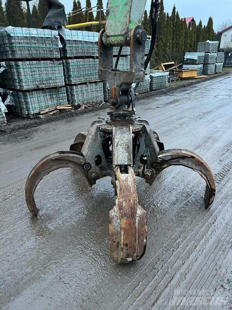 Sennebogen 821 Avfalls / industri hantering