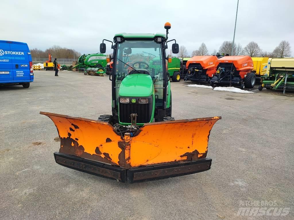 John Deere 3720 Kompakttraktorer
