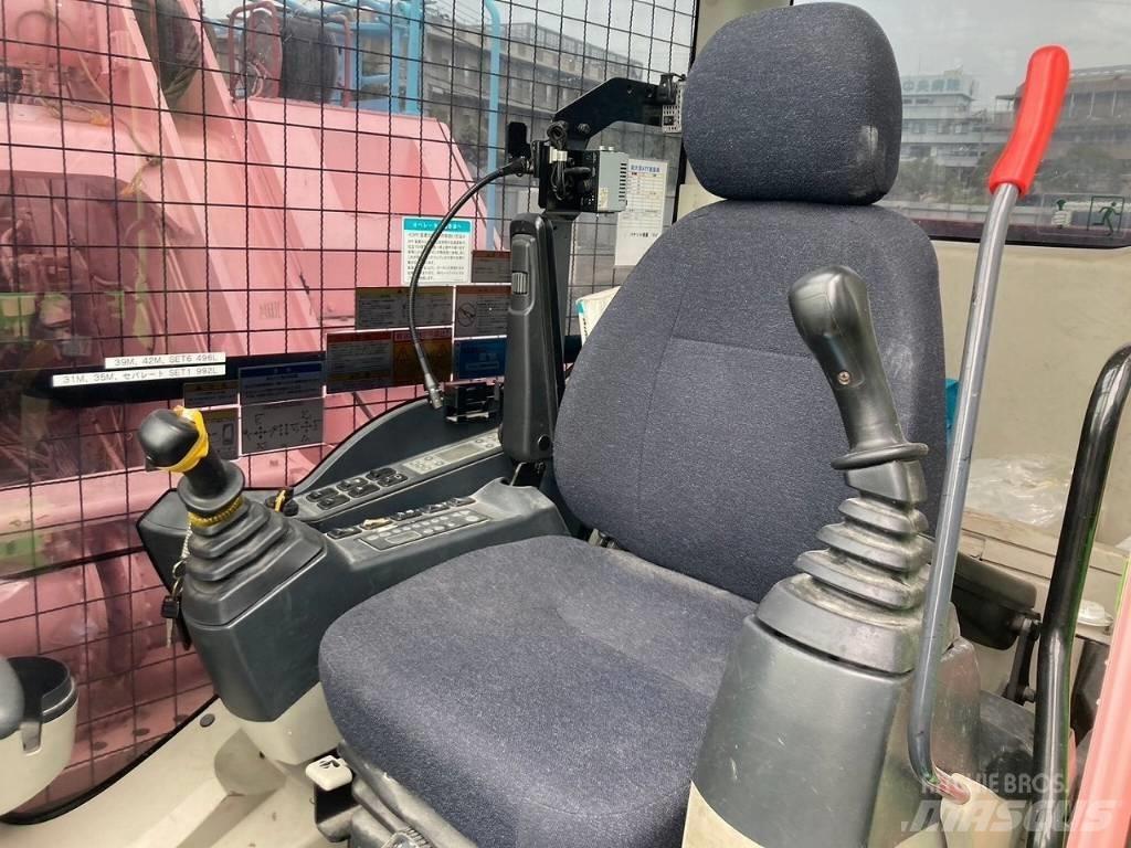 Kobelco SK2200D Allterrängkranar
