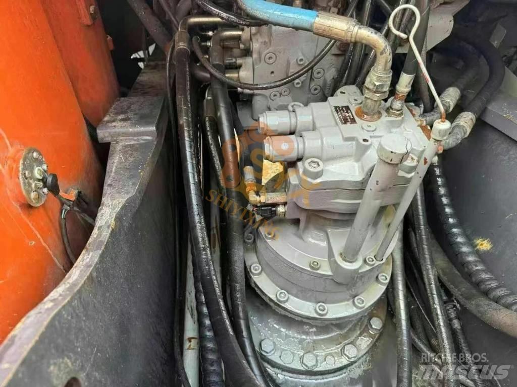 Hitachi EX 200-5G Bandgrävare