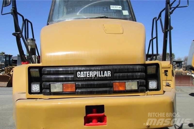 CAT 730 Midjestyrd dumper