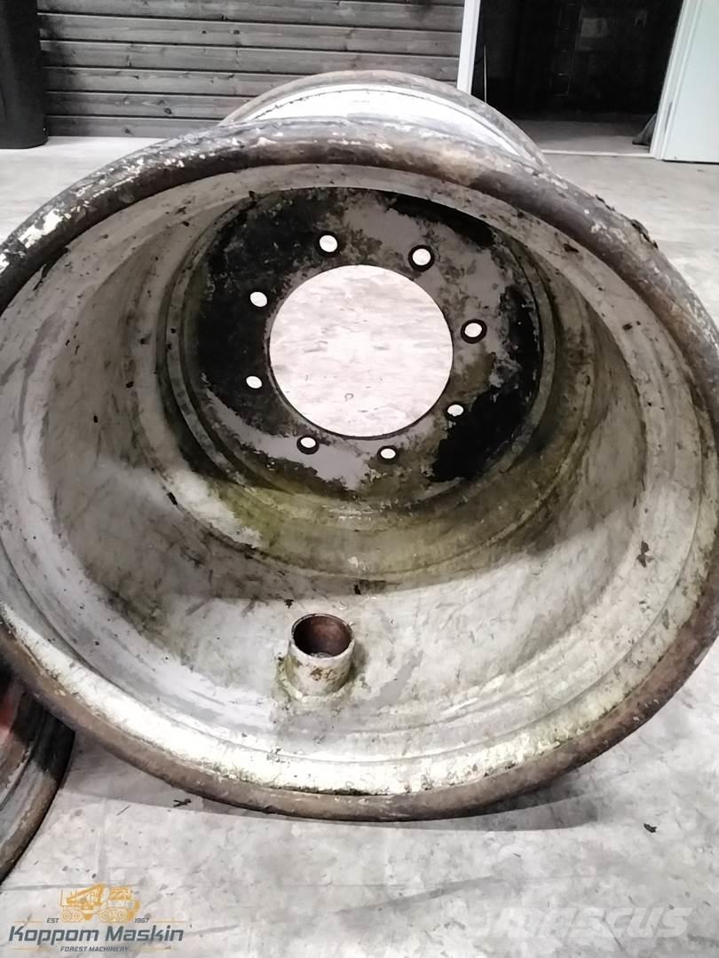 Gremo 950 20x22,5 Däck, hjul och fälgar