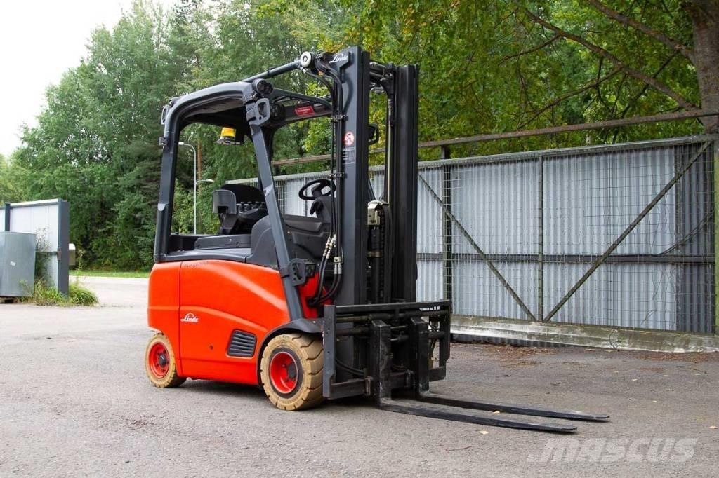 Linde E 20 Elmotviktstruckar