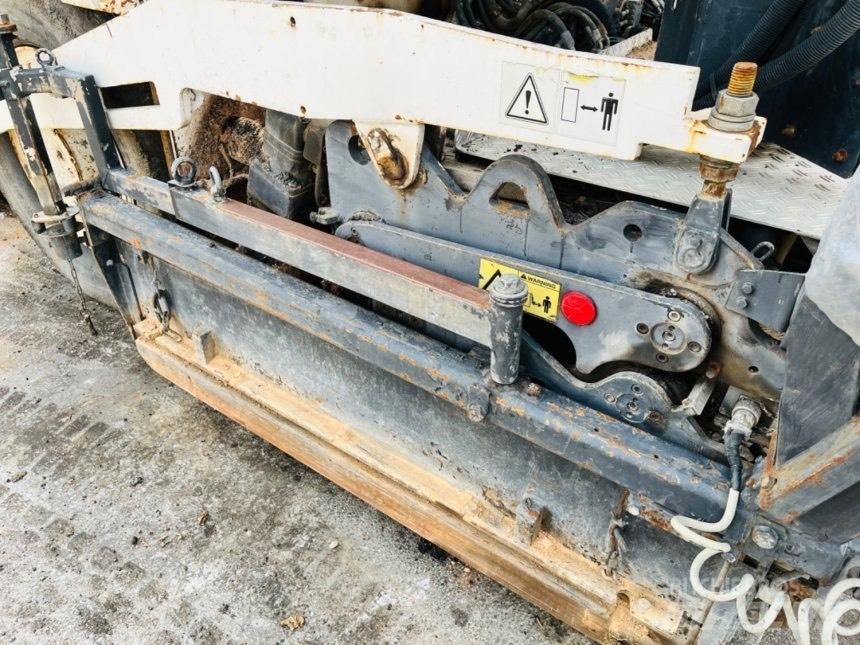 Dynapac F 141-6WD Asfaltsläggningsmaskiner