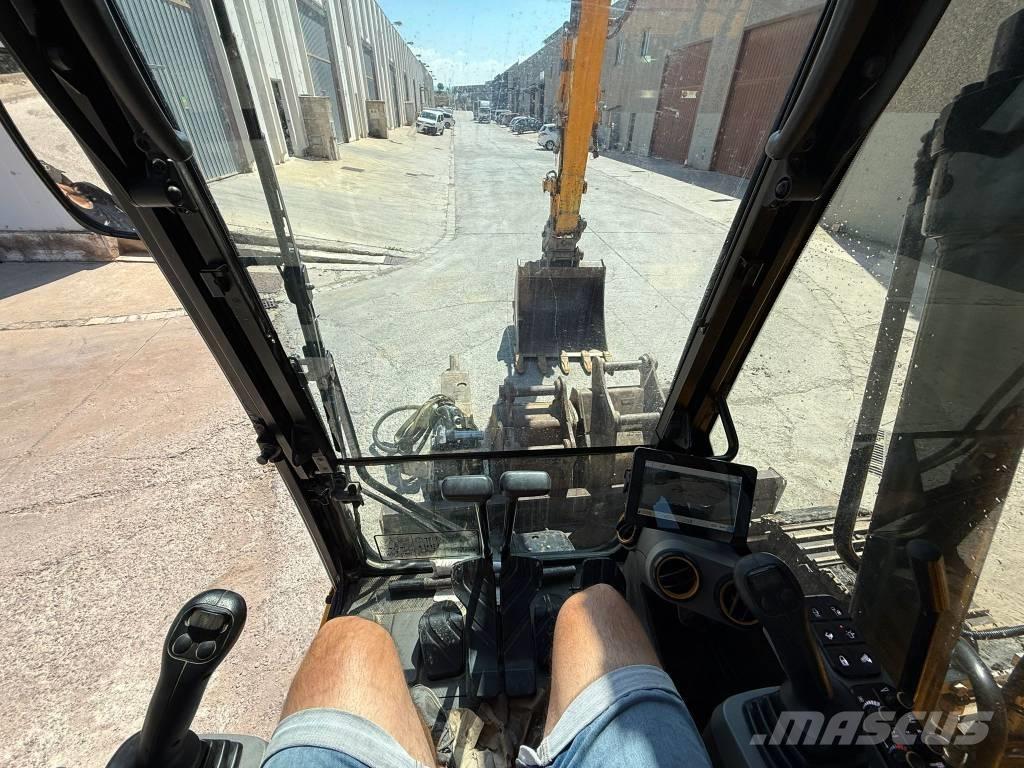 JCB 131 X LCD Bandgrävare