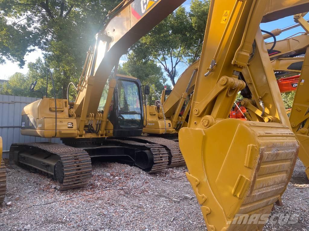 CAT 320 C L Bandgrävare