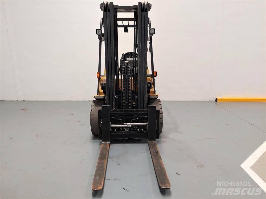 CAT DP35NTD Dieselmotviktstruckar