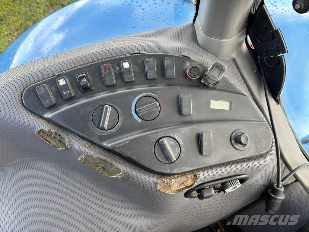 New Holland TG 285 Traktorer