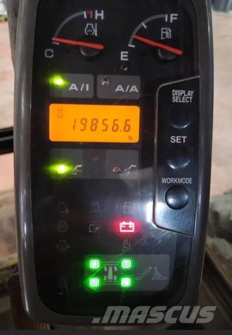 Hitachi ZX 210 W Hjulgrävare