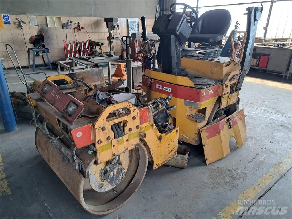 Dynapac CC102 Entreprenad - Övrigt