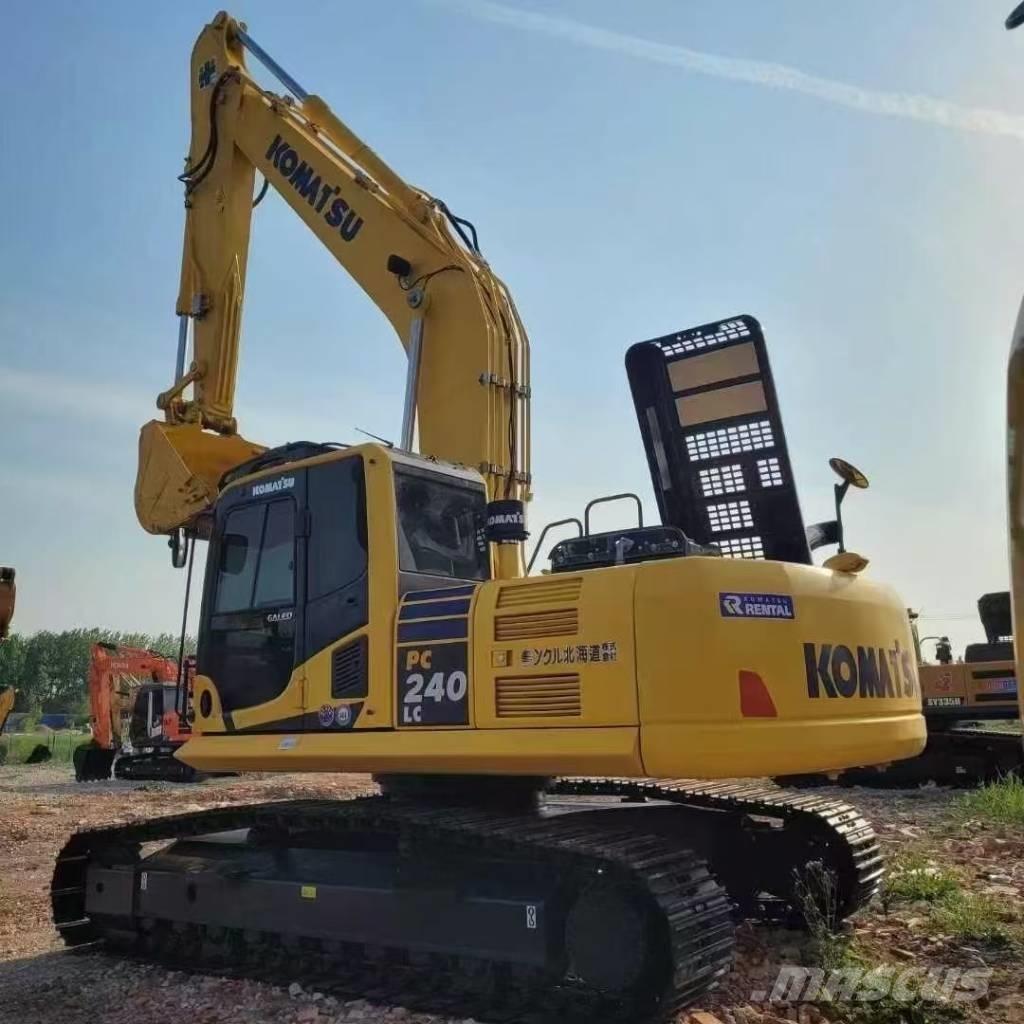 Komatsu 240LC-8 Bandgrävare