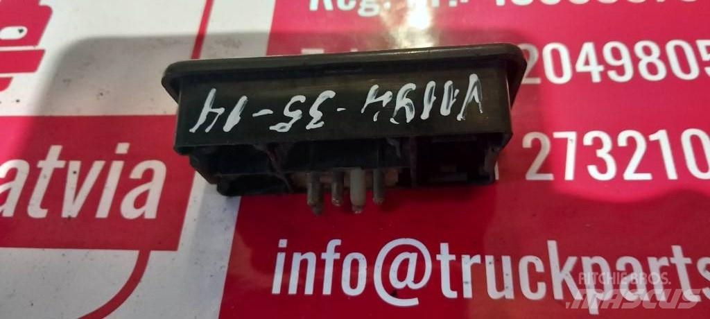 Volvo FH 12.    3944083 Hytter och interiör