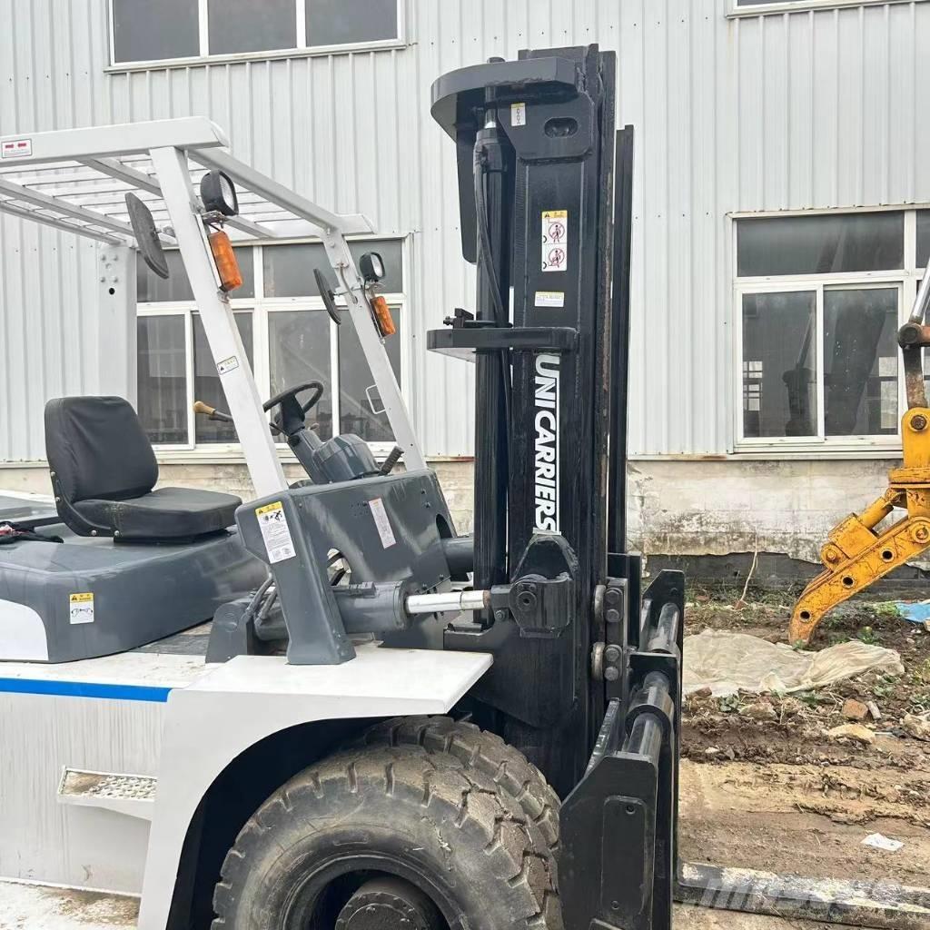 TCM 70 Dieselmotviktstruckar