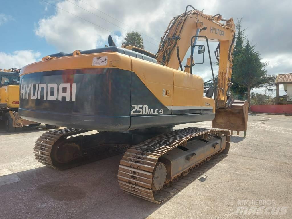 Hyundai R 250 -9 Bandgrävare