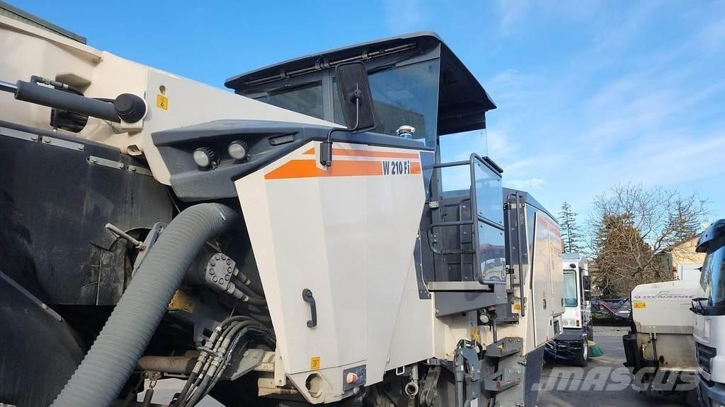 Wirtgen W210 FI Betongmaskiner