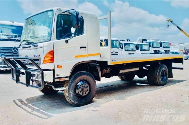 Hino 500 1322 4x4 Övriga bilar