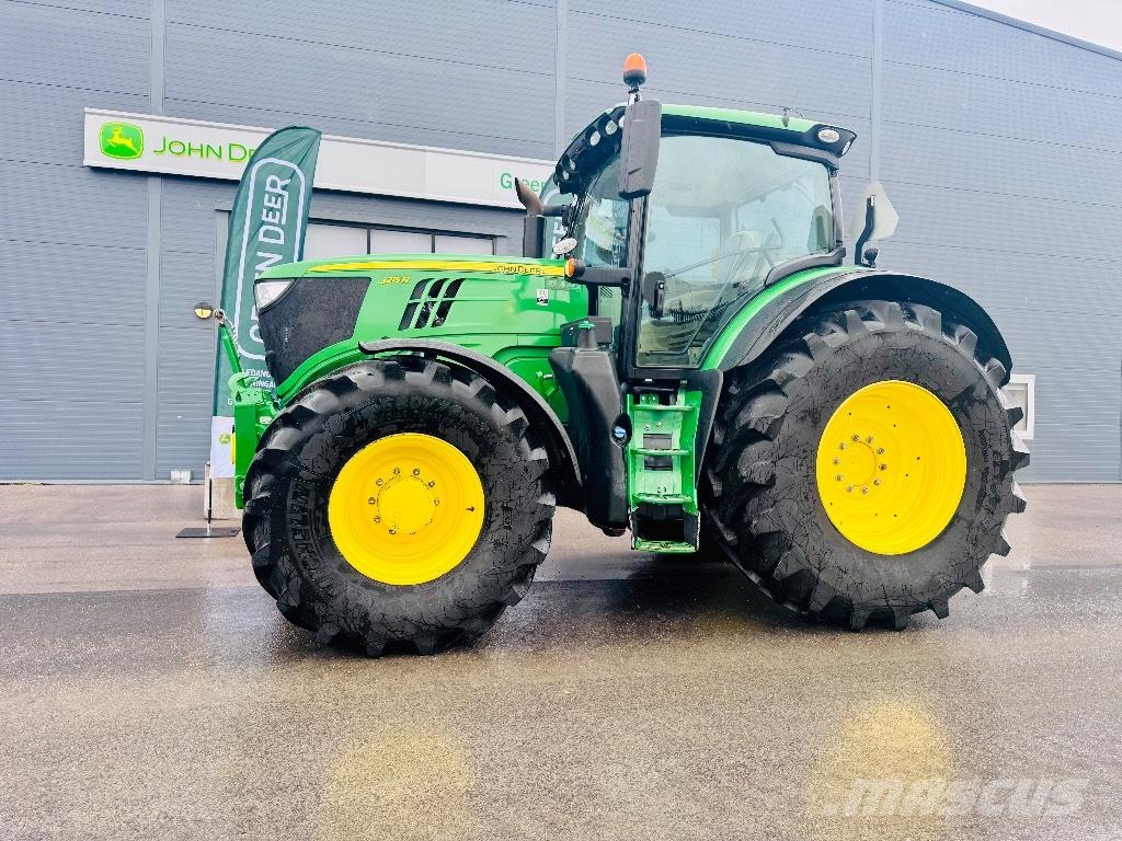 John Deere 6215 R Traktorer