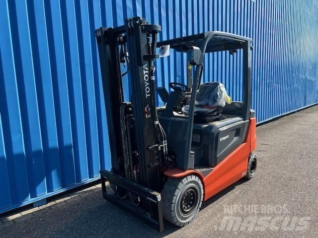Toyota Traigo 80 Elmotviktstruckar