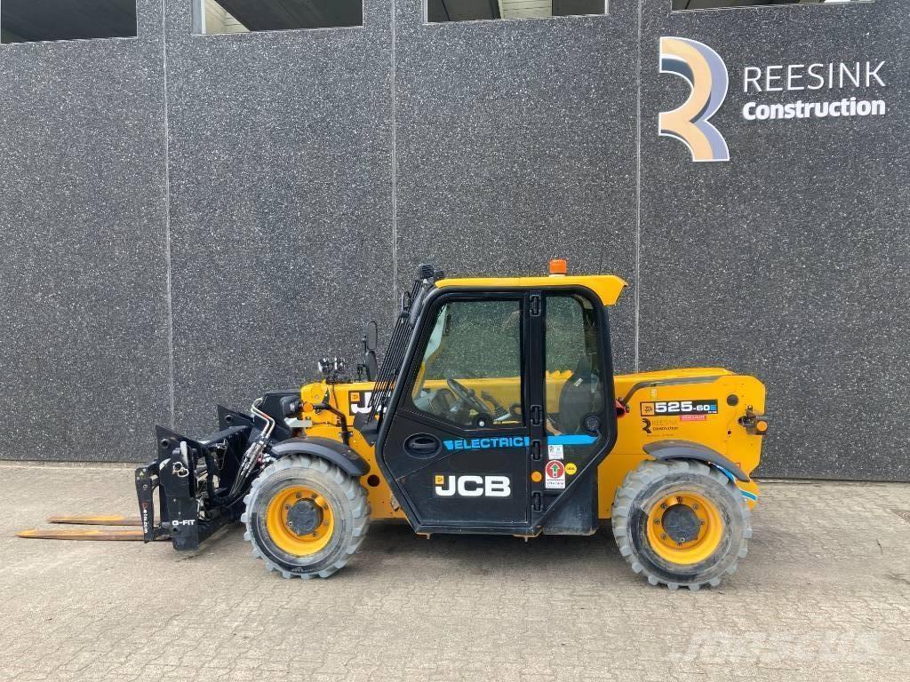 JCB 525-60 E Teleskoplastare