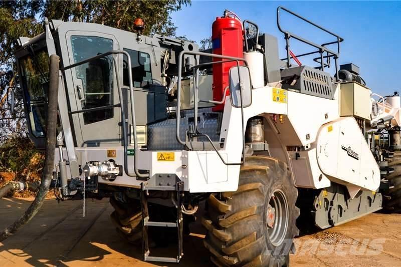 Wirtgen WR2400 Övriga bilar