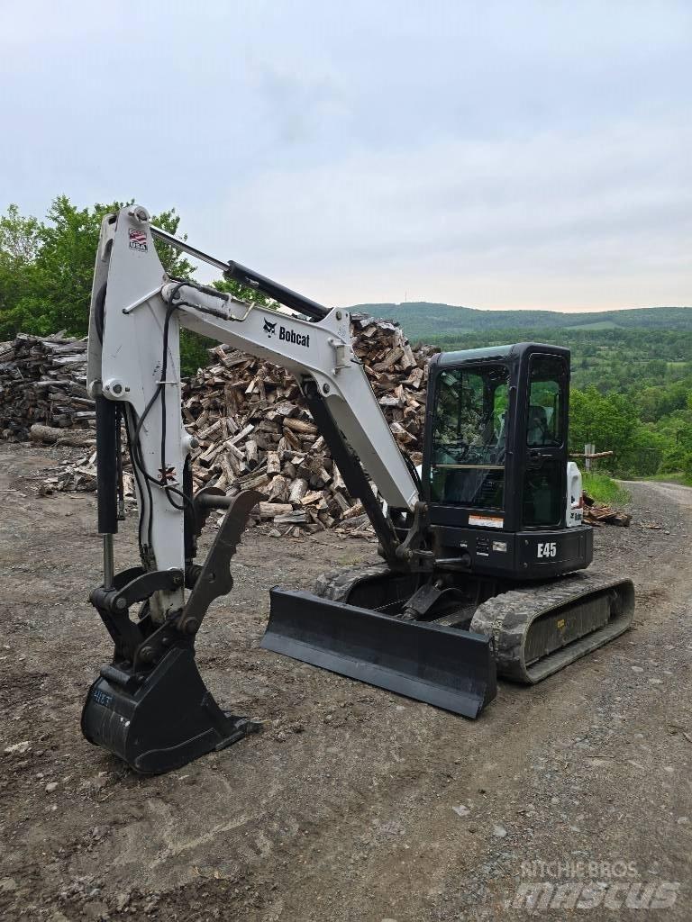 Bobcat E 45 Minigrävare < 7t