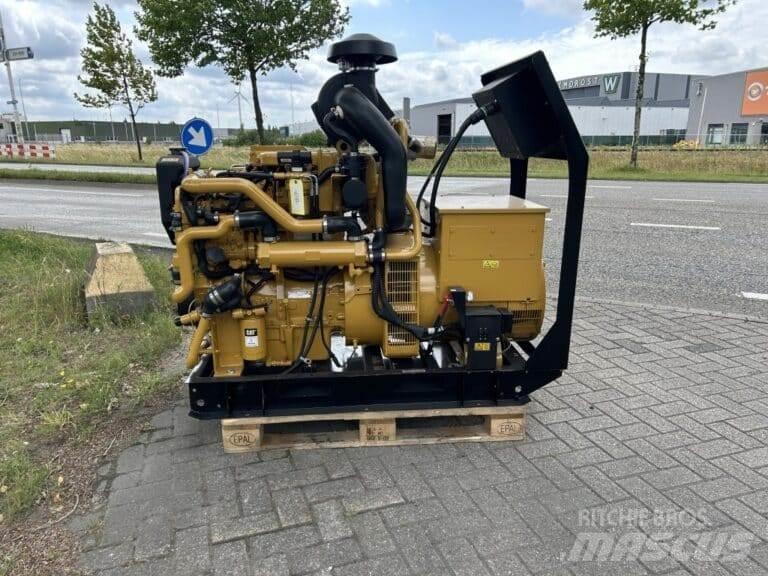 CAT C4.4 Marina hjälpmotorer