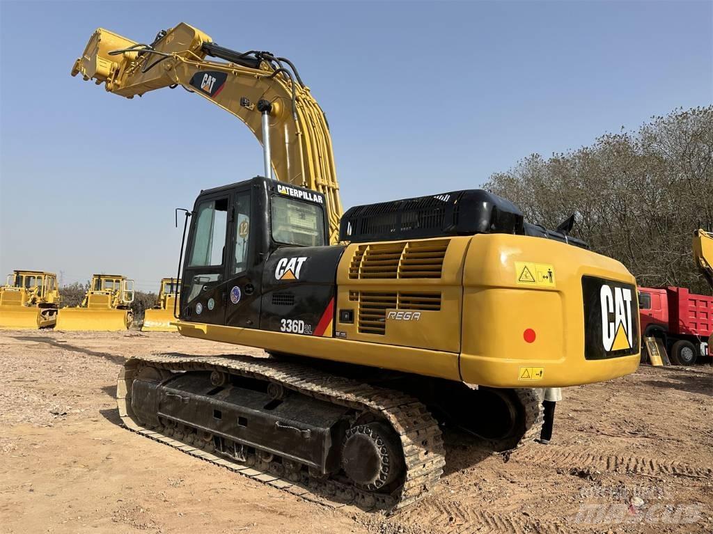CAT 336DL Bandgrävare