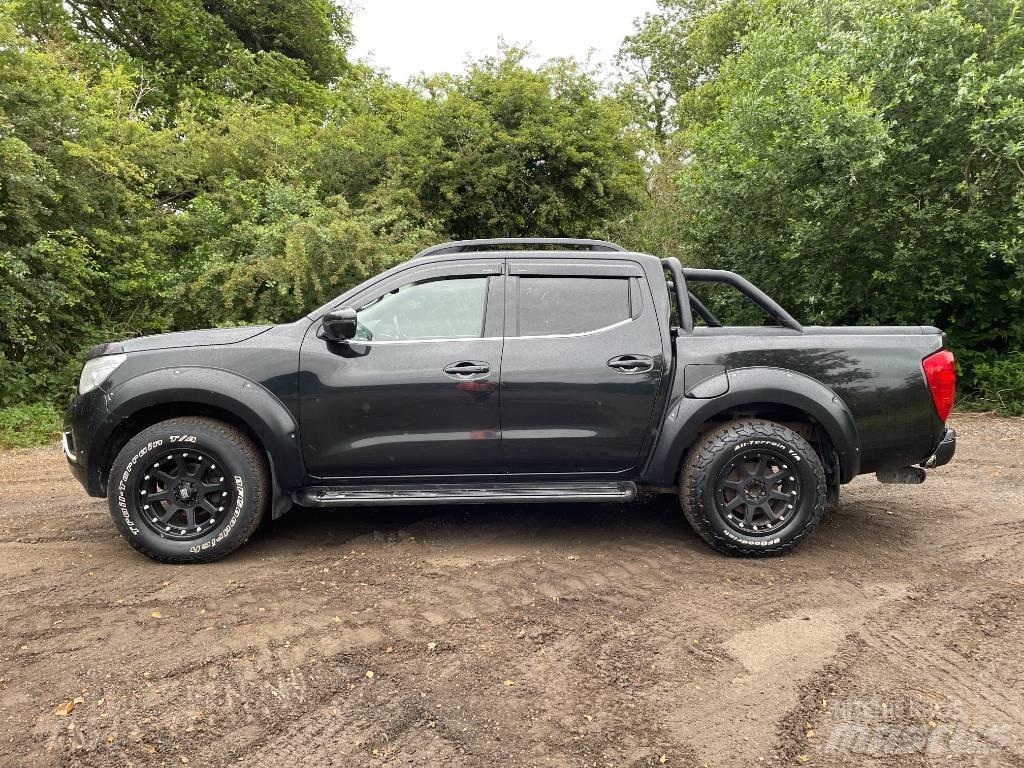 Nissan Navara Flakbilar/Pickuper