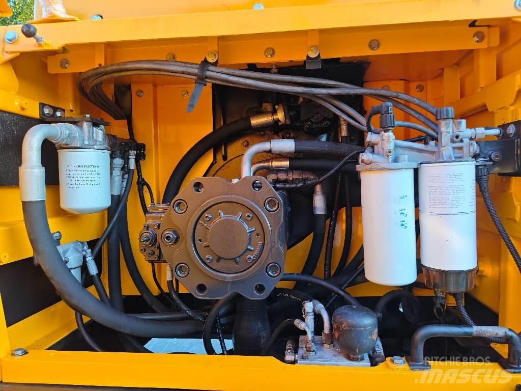 Volvo EC 380 D L Bandgrävare