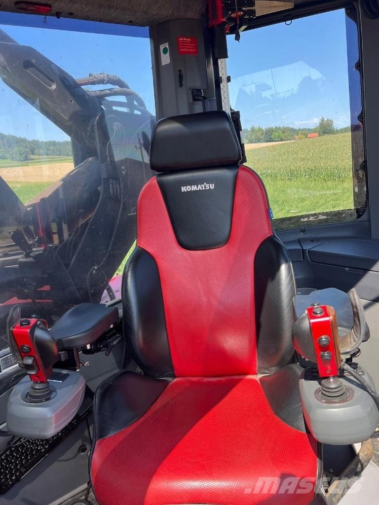 Komatsu 951 Skördare