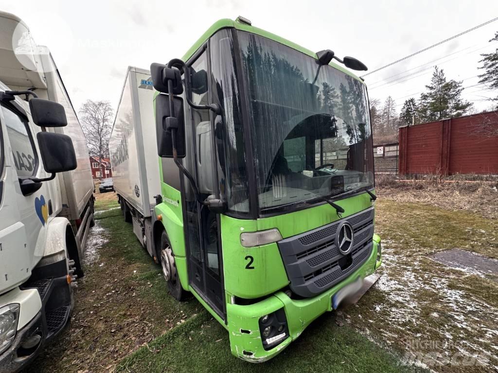 Mercedes-Benz Econic Skåpbilar