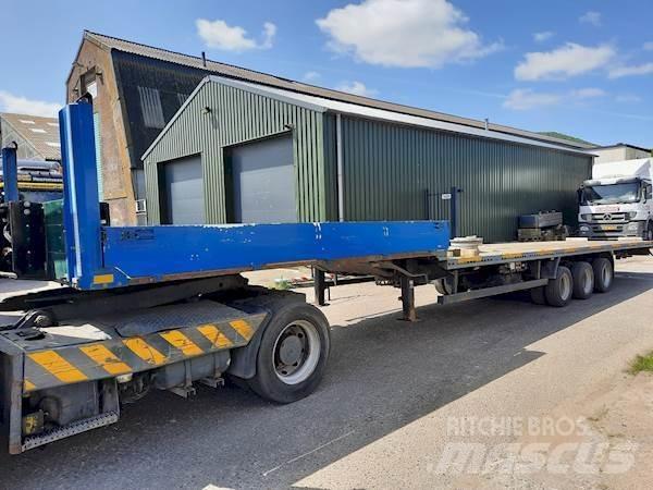 Saxas SPS 137-18-V Flaktrailer