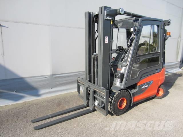 Linde E 25 Elmotviktstruckar