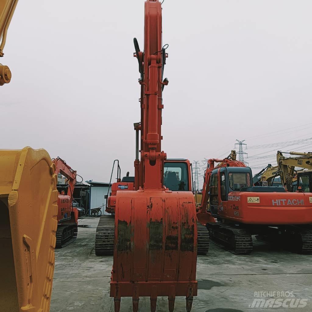 Doosan DX 300 LC Bandgrävare