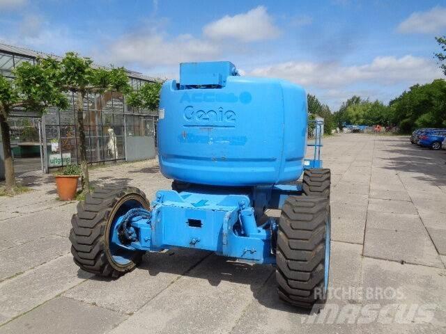 Genie Z45/25 Bomliftar