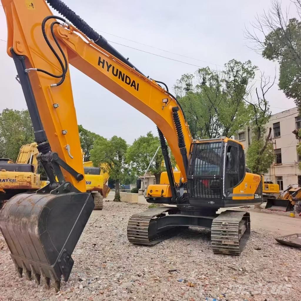 Hyundai 220LC-9S Bandgrävare