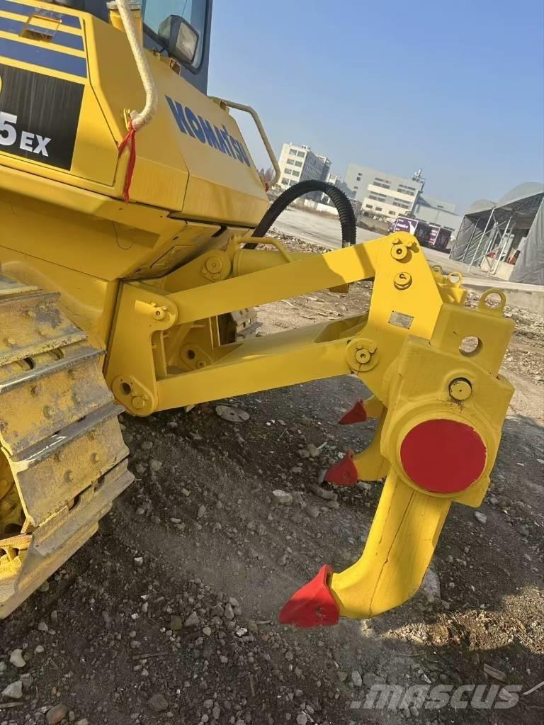 Komatsu D 85 E Bandschaktare