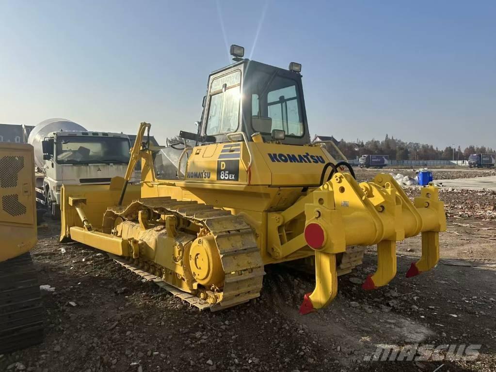Komatsu D 85 E Bandschaktare
