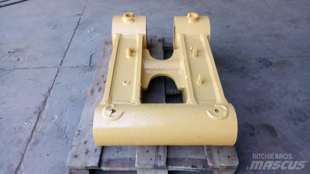 CAT 375 Bommar och stickor