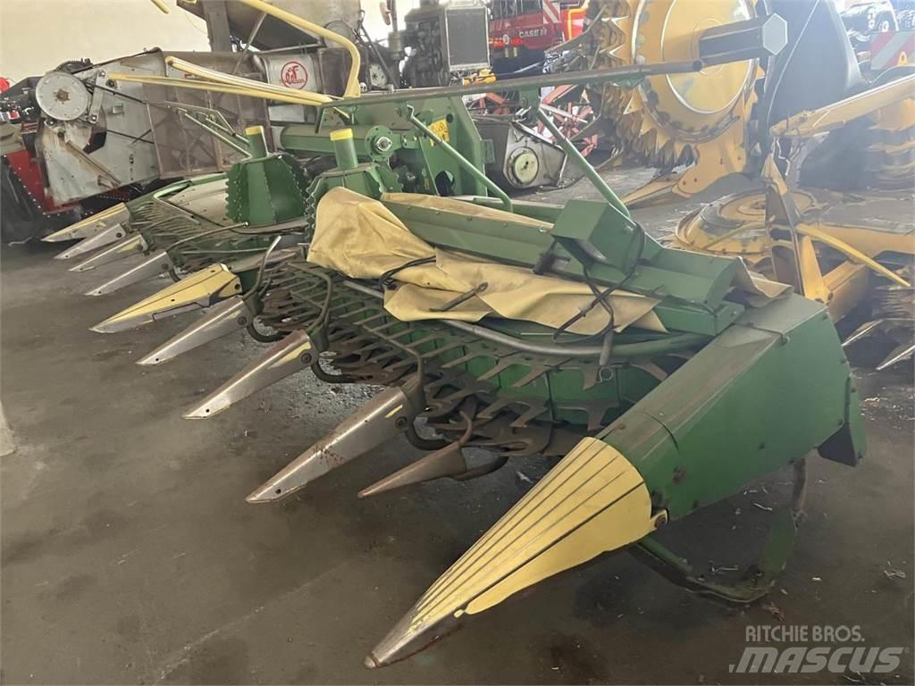 Krone 600 Trösktillbehör