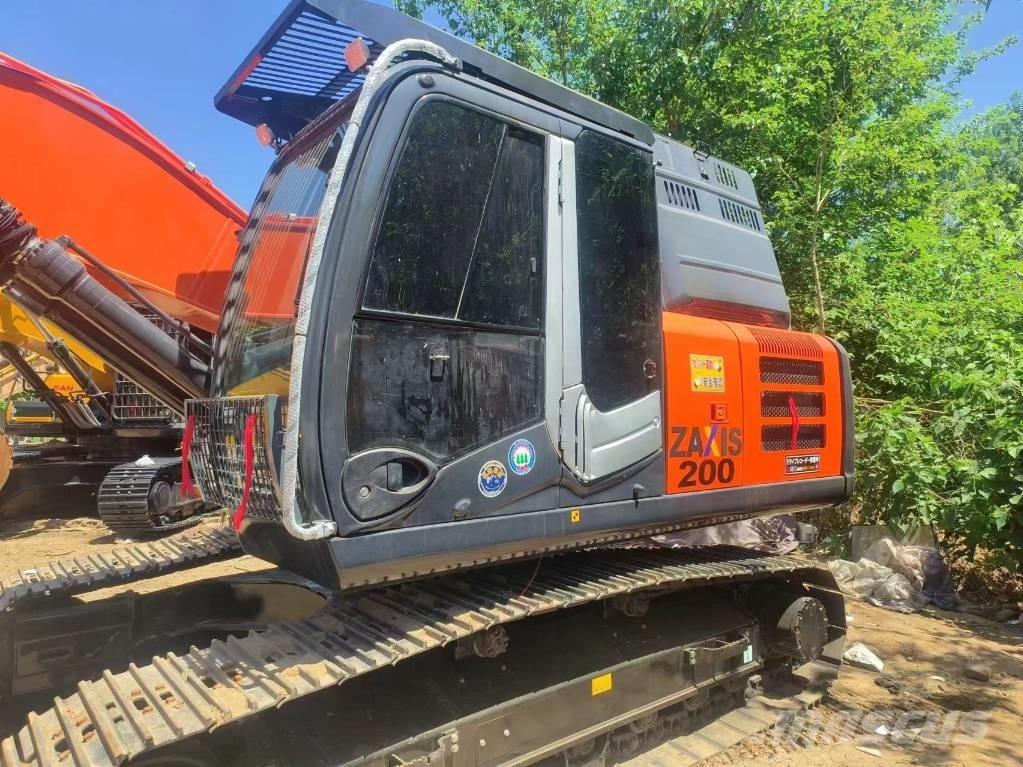 Hitachi EX200-3 Bandgrävare