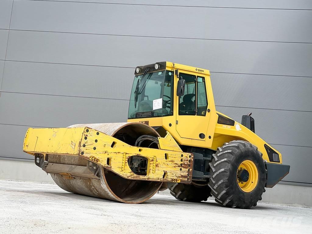 Bomag BW 216 DH-4i Envalsvältar