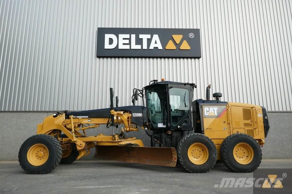 CAT 120M2 Väghyvlar