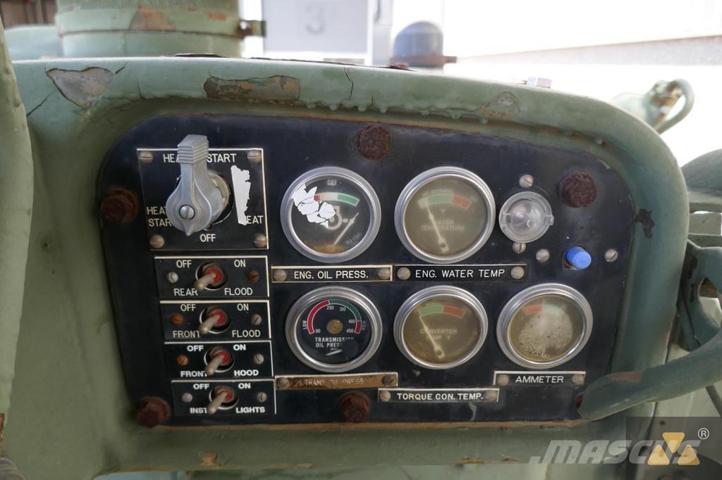 CAT D7F Ex-army Bandschaktare